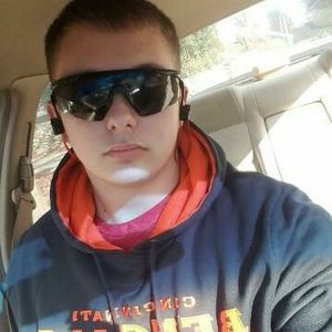 Meet your Posher, Josh lee